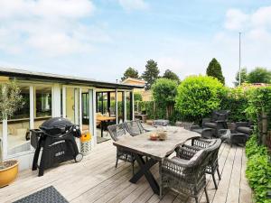 Zahrada ubytování Holiday home Karrebæksminde LIII