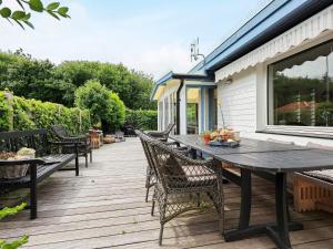 Zahrada ubytování Holiday home Karrebæksminde LIII