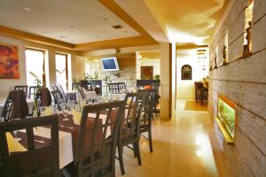 מסעדה או מקום אחר לאכול בו ב-Anette Resort & SPA