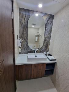 Koupelna v ubytování Hotel Trí Lê