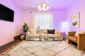 Fotografie z fotogalerie ubytování Pet Friendly 5BR Home near Downtown Detroit v destinaci Detroit
