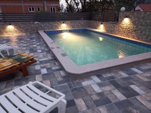 Bazén v ubytovaní Holiday Home in Senj with Pool near Beach alebo v jeho blízkosti
