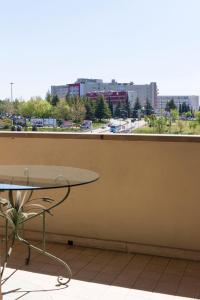 Balkon lub taras w obiekcie City Residence