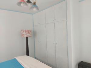 Postel nebo postele na pokoji v ubytování Villa Raven`s Paradise (Gris)