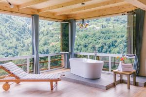 Balkón nebo terasa v ubytování Hotel Chateau Iveri