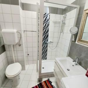 Fotografie z fotogalerie ubytování Apartments Stella - parking v destinaci Piran