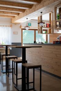 Nápoje v ubytování Hotel Dolomiti Des Alpes + 37 fotografií