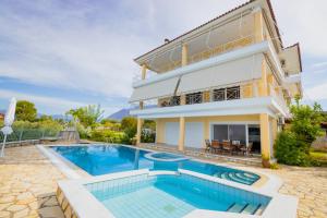 The swimming pool at or close to Pano's House