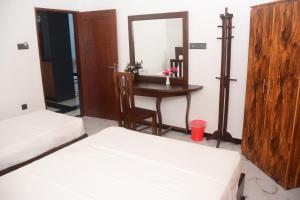 Letto o letti in una camera di Concey Transit Hotel Airport view