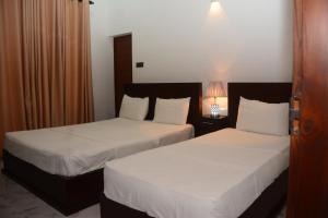 Letto o letti in una camera di Concey Transit Hotel Airport view