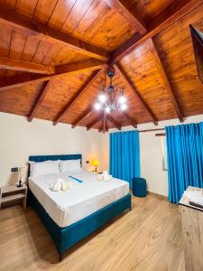 Postel nebo postele na pokoji v ubytování Ibiza Resort