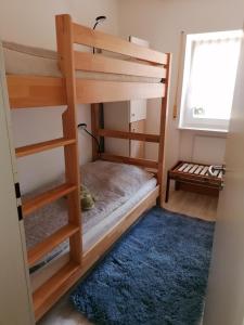 Двуетажно легло или двуетажни легла в стая в Haus 6