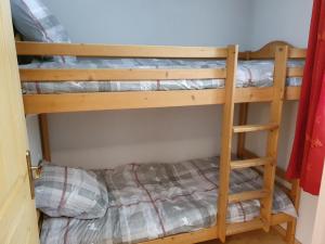 Posteľ alebo postele v izbe v ubytovaní Appartement T3 5 Pers Domaine Les PIC D'ARAN