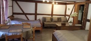 Φωτογραφία από το άλμπουμ του Farma pod Wulkanem σε Leśna