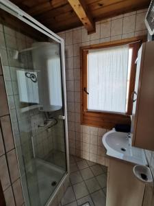 Koupelna v ubytování Sárberki Horgásztó