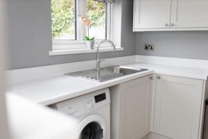 Gallery image of Towy Snug in Llandeilo