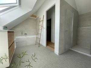 Gallery image of Vannes centre à pied grande villa familiale in Vannes