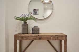 Foto dalla galleria di Spacious 2bd Apt in Prime Location next to Divani ad Atene