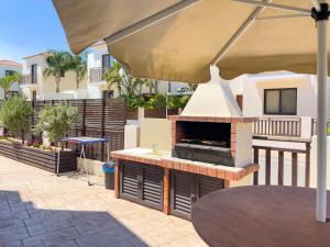 Un balcon sau o terasă la Fotini Villas