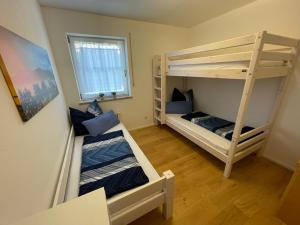 Postel nebo postele na pokoji v ubytování Ferienwohnung Hochriesblick