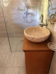 Photo de la galerie de l'établissement Cezara, à Mediaş