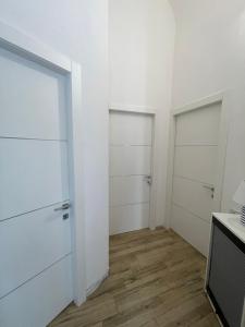 White Shell rooms holiday accomodation self check-in tesisinde mutfak veya mini mutfak