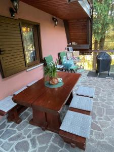 Patio nebo venkovní prostory v ubytování Chalet Calla