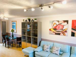 Een zitgedeelte bij The Lake House, Woking