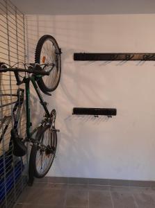 Jazda na bicykli v okolí ubytovania APARTAMENT8 Wellness Sauna View 5os