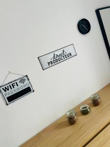 Certifikát, ocenenie alebo iný dokument vystavený v ubytovaní Chez Chromatique, 2 pers, hyper centre-ville