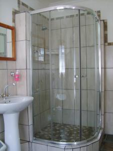 Ένα μπάνιο στο Sir Lambert's Guesthouse +24 φωτογραφίες