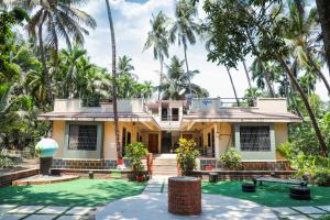 Zahrada ubytování Jogalekar Cottage Alibaug