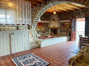 Posezení v ubytování Rhodes traditional Cottage with private garden