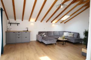 Photo de la galerie de l'établissement Holiday house Nono, à Sumartin