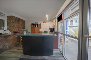 Gallery image of Budget Inn Bend by OYO in Bend