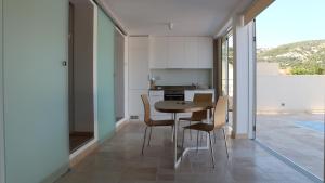 Afbeelding uit fotogalerij van Haus Helga in Rab