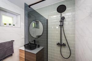 Kúpeľňa v ubytovaní Villa Helena Rovanjska + 37 fotografií