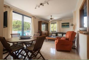 Posezení v ubytování Jávea 2bedroom-beach1 min.walk+swimmingpool+wifi