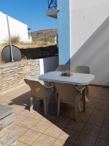 Gallery image of SummerAndros Apartment in Andros