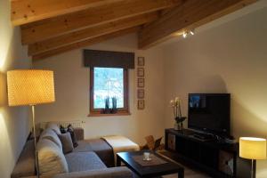 A television and/or entertainment centre at Haus Maiern