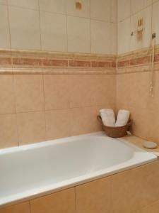 Bilik mandi di Festival Apartment +2 gambar