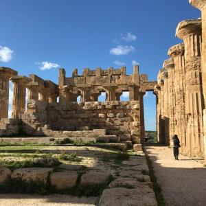 マリネッラにあるLa casa di Martaの古代建築物前立者