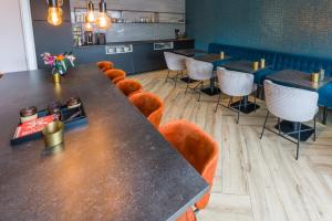 Area lounge atau bar di Bed and Breakfast Groningen - Peizerweg