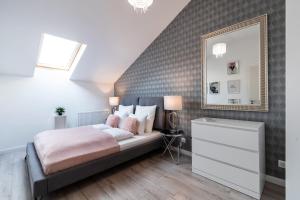 Posteľ alebo postele v izbe v ubytovaní Quiet very central & stylish apt