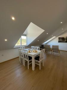 Fotografie z fotogalerie ubytování Vita Portucale ! Stylish Apartment Campo Ourique v Lisabonu