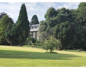 Photo de la galerie de l'établissement Cornish Holiday - 91 Hengar Manor, à Saint Tudy