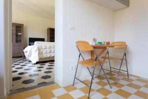 Χώρος καθιστικού στο InnPisaRentals 2- Casa dei Cavalieri