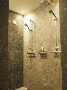 Koupelna v ubytování Bergzeit Appartements