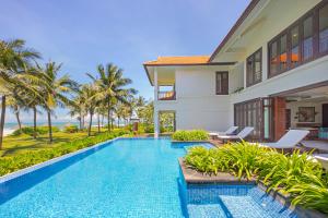 Gallery image of Abogo Resort Villa BeachFront City Center DaNang in Da Nang