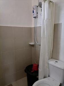Ванная комната в Eurich Furnished Unit 2